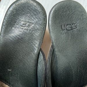 Vintage 70s UGG  Black Suede Mules Clogs